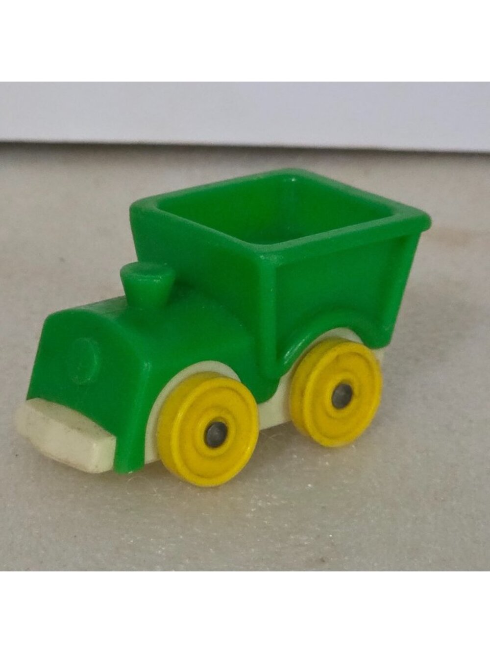 Fisher Price Little People Green Train Yellow Wheels Vintage 1970s Plastic 3"